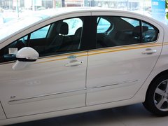 2013款 2.0L 自动 豪华版