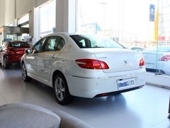 2013款 2.0L 自动 豪华版