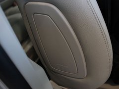 2013款 2.0L 自动 尊贵版