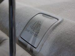 2013款 2.0L 自动 尊贵版