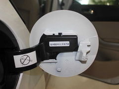 2013款 2.0L 自动 尊贵版