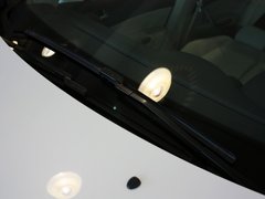 2013款 2.0L 自动 尊贵版