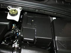 2013款 2.0L 自动 尊贵版