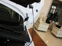 2013款 2.0L 自动 尊贵版