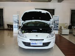 2013款 2.0L 自动 尊贵版