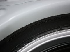 2013款 2.0L 自动 尊贵版