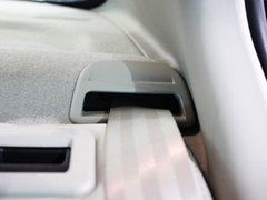 2013款 2.0L 自动 尊贵版
