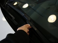 2013款 2.0L 自动 尊贵版