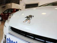 2013款 2.0L 自动 尊贵版