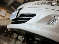 2013款 2.0L 自动 尊贵版