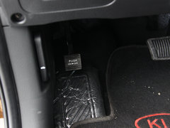 2013款 2.4L 自动 豪华版 5座