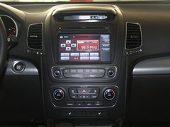 2013款 2.4L 自动 豪华版 5座