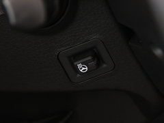 2013款 2.4L 自动 豪华版 5座