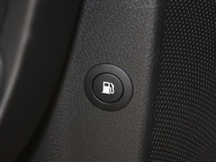 2013款 2.4L 自动 豪华版 5座