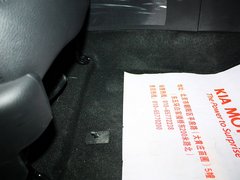 2013款 2.4L 自动 至尊UVO版 7座