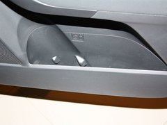 2013款 2.4L 自动 至尊UVO版 7座