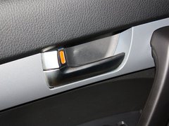 2013款 2.4L 自动 至尊UVO版 7座