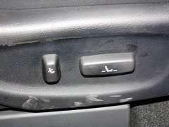 2013款 2.4L 自动 至尊UVO版 7座