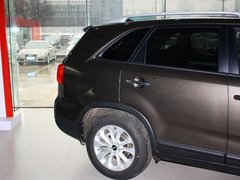 2013款 2.4L 自动 至尊UVO版 7座