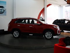 2013款 2.4L 自动 舒适版 7座