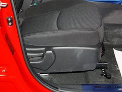 2013款 2.4L 自动 舒适版 7座