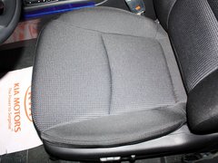 2013款 2.4L 自动 舒适版 7座