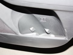 2013款 2.4L 自动 舒适版 7座