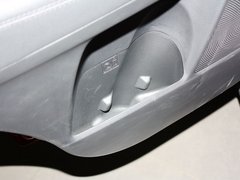 2013款 2.4L 自动 舒适版 7座