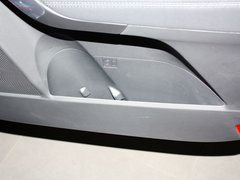 2013款 2.4L 自动 舒适版 7座