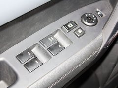 2013款 2.4L 自动 舒适版 7座