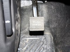 2013款 2.4L 自动 舒适版 7座
