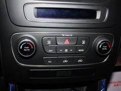 2013款 2.4L 自动 舒适版 7座