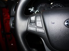 2013款 2.4L 自动 舒适版 7座