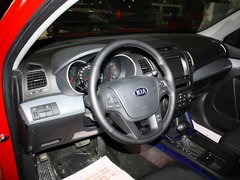 2013款 2.4L 自动 舒适版 7座