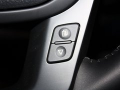 2013款 2.4L 自动 舒适版 7座