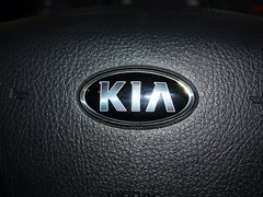 2013款 2.4L 自动 舒适版 7座