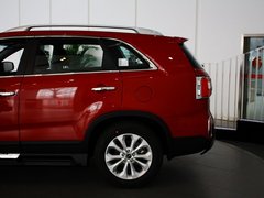 2013款 2.4L 自动 舒适版 7座