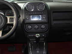 2013款 2.4L CVT 都市版 5座