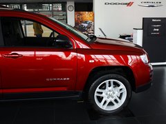 指南者(进口) 2013款 2.4L CVT 运动版 5座