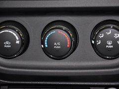 2013款 2.0L CVT 运动版 5座