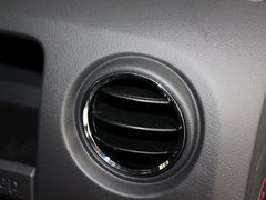 自由客 2013款 2.4L CVT 豪华导航版 5座