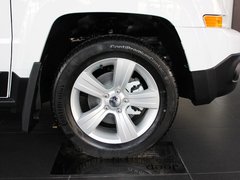 2013款 2.4L CVT 豪华导航版 5座
