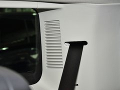 自由客 2013款 2.4L CVT 运动版 5座