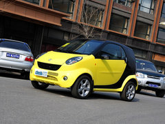 2012款 1.1L AMT 尊貴型