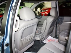 2013款 2.2T 自动 VQ-R舒适版 7座