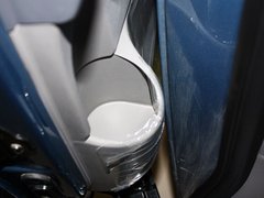 2013款 2.2T 自动 VQ-R舒适版 7座