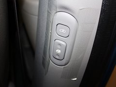 2013款 2.2T 自动 VQ-R舒适版 7座