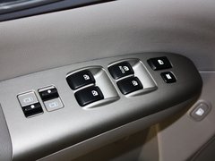 2013款 2.2T 自动 VQ-R舒适版 7座