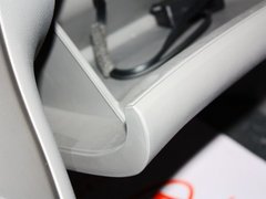 2013款 2.2T 自动 VQ-R舒适版 7座