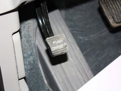 2013款 2.2T 自动 VQ-R舒适版 7座